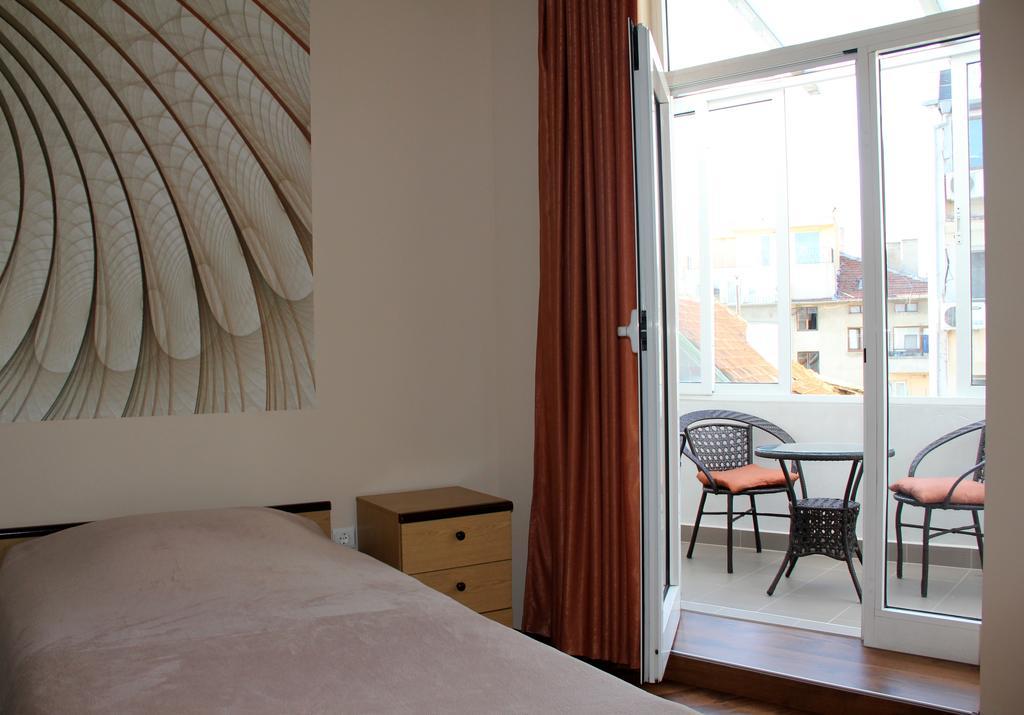 Diva Apartment Varna Buitenkant foto